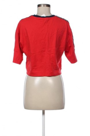 Γυναικείο t-shirt FILA, Μέγεθος M, Χρώμα Κόκκινο, Τιμή 13,81 €