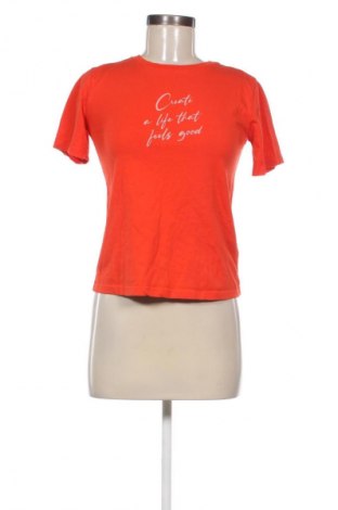 Γυναικείο t-shirt LC Waikiki, Μέγεθος XS, Χρώμα Κόκκινο, Τιμή 11,25 €