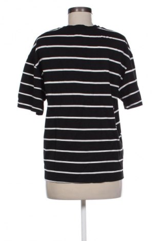 Γυναικείο t-shirt Primark, Μέγεθος S, Χρώμα Πολύχρωμο, Τιμή 9,00 €