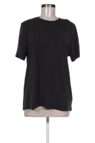 Γυναικείο t-shirt Soaked In Luxury, Μέγεθος L, Χρώμα Μαύρο, Τιμή 14,00 €