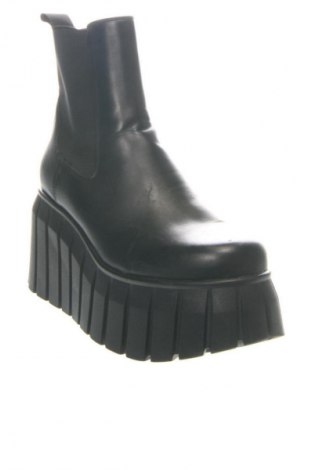 Botine de damă Bershka, Mărime 37, Culoare Negru, Preț 128,62 Lei