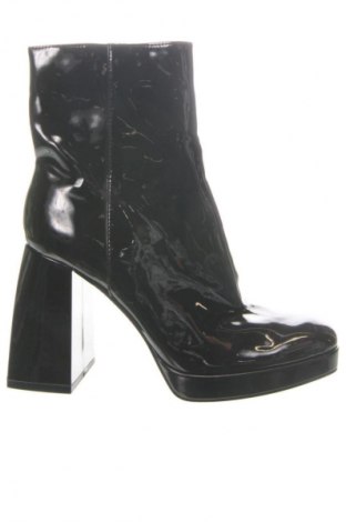 Botine de damă Bershka, Mărime 40, Culoare Roșu, Preț 202,63 Lei
