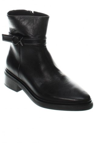 Botine de damă Calvin Klein, Mărime 36, Culoare Negru, Preț 739,99 Lei