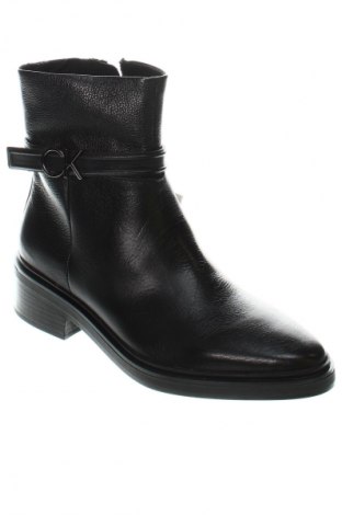 Botine de damă Calvin Klein Jeans, Mărime 37, Culoare Negru, Preț 774,99 Lei