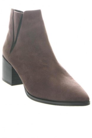 Botine de damă Unbranded, Mărime 39, Culoare Maro, Preț 202,63 Lei