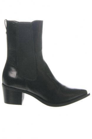 Dámské boty  Calvin Klein, Velikost 38, Barva Černá, Cena  5 399,00 Kč