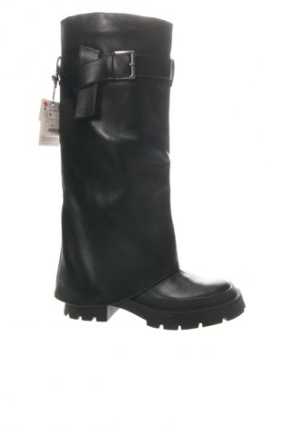 Damskie kozaki Zara, Rozmiar 37, Kolor Czarny, Cena 215,72 zł