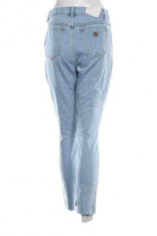 Γυναικείο Τζίν Abrand Jeans, Μέγεθος S, Χρώμα Μπλέ, Τιμή 59,99 €