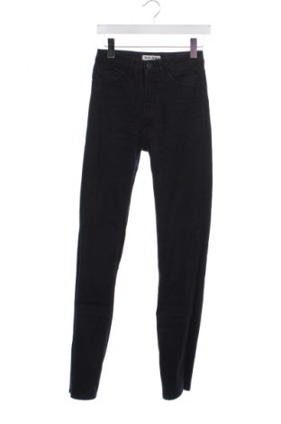 Dámske džínsy  Acne, Veľkosť XS, Farba Čierna, Cena  121,58 €