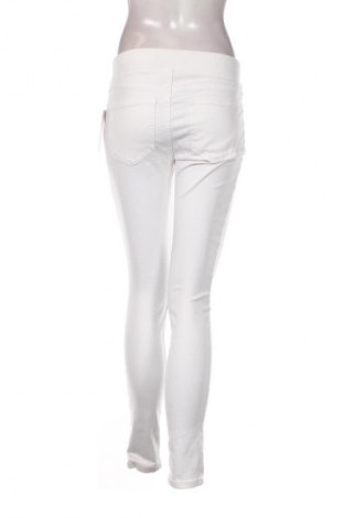 Damen Jeans Amazon Essentials, Größe S, Farbe Weiß, Preis € 32,99
