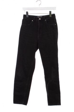 Blugi de femei Bershka, Mărime XS, Culoare Negru, Preț 76,00 Lei