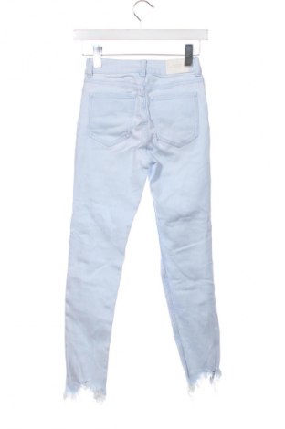 Damen Jeans Bershka, Größe XS, Farbe Blau, Preis 14,83 €
