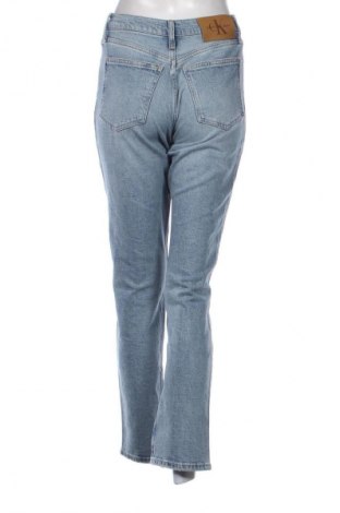 Дамски дънки Calvin Klein, Размер S, Цвят Син, Цена 184,99 лв.