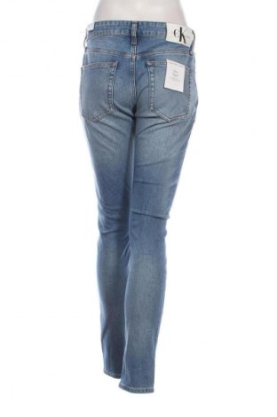 Damskie jeansy Calvin Klein Jeans, Rozmiar L, Kolor Niebieski, Cena 604,99 zł