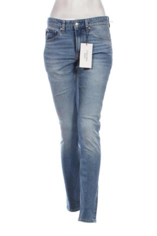 Damskie jeansy Calvin Klein Jeans, Rozmiar L, Kolor Niebieski, Cena 604,99 zł
