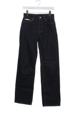 Дамски дънки Calvin Klein Jeans, Размер XXS, Цвят Син, Цена 119,99 лв.