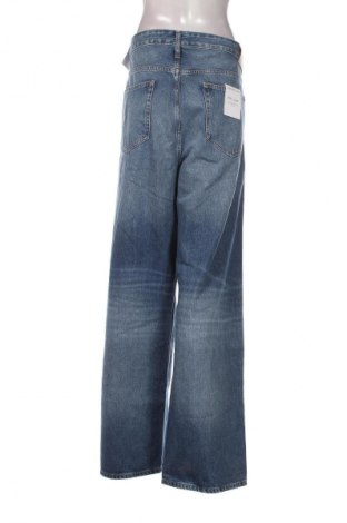 Дамски дънки Calvin Klein Jeans, Размер 5XL, Цвят Син, Цена 219,99 лв.