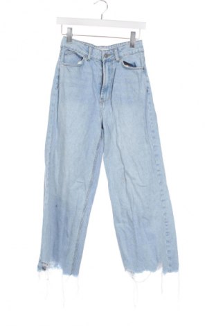 Blugi de femei Cropp, Mărime XS, Culoare Albastru, Preț 108,00 Lei