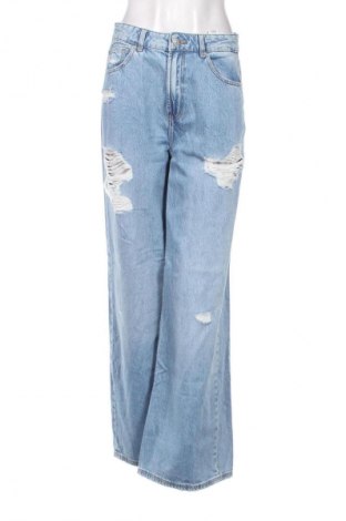 Damskie jeansy Cropp, Rozmiar M, Kolor Niebieski, Cena 94,25 zł