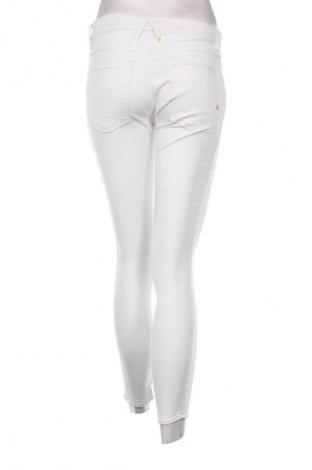 Dámske džínsy  Cycle jeans, Veľkosť M, Farba Biela, Cena  38,29 €