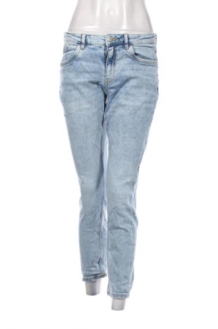 Дамски дънки Edc By Esprit, Размер M, Цвят Син, Цена 41,99 лв.