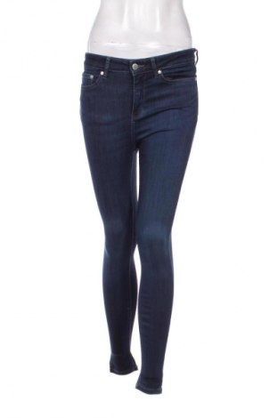 Damskie jeansy F&F, Rozmiar S, Kolor Niebieski, Cena 66,67 zł