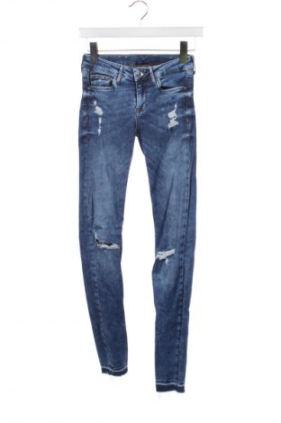 Дамски дънки H&M, Размер XS, Цвят Син, Цена 29,33 лв.