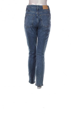 Damskie jeansy H&M, Rozmiar S, Kolor Niebieski, Cena 95,99 zł