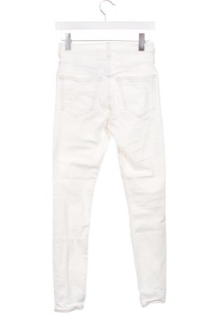 Γυναικείο Τζίν H&M, Μέγεθος S, Χρώμα Λευκό, Τιμή 14,83 €