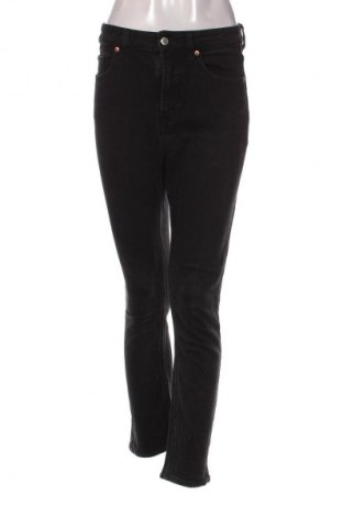 Damskie jeansy H&M, Rozmiar M, Kolor Czarny, Cena 95,99 zł