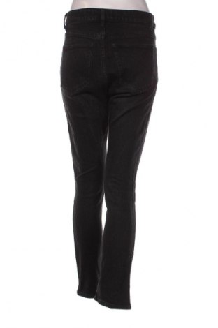 Damskie jeansy H&M, Rozmiar M, Kolor Czarny, Cena 95,99 zł