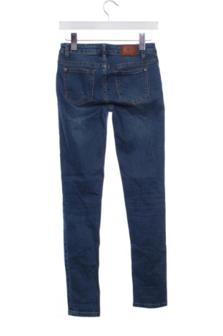 Blugi de femei Heavy Tools, Mărime S, Culoare Albastru, Preț 95,75 Lei