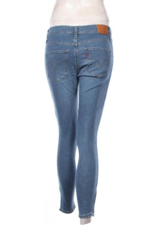 Дамски дънки Levi's, Размер S, Цвят Син, Цена 75,00 лв.