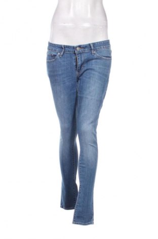 Дамски дънки Levi's, Размер M, Цвят Син, Цена 203,30 лв.