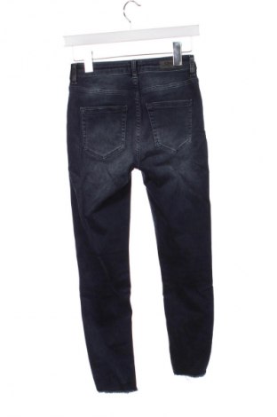 Damskie jeansy ONLY, Rozmiar M, Kolor Niebieski, Cena 78,16 zł