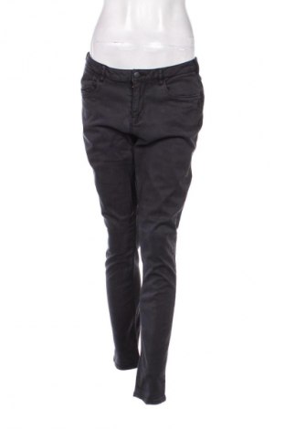 Damskie jeansy Scotch & Soda, Rozmiar L, Kolor Szary, Cena 204,60 zł