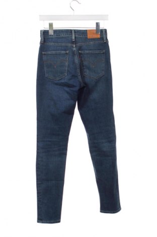 Дамски дънки Signature By Levi Strauss & Co, Размер M, Цвят Син, Цена 41,06 лв.