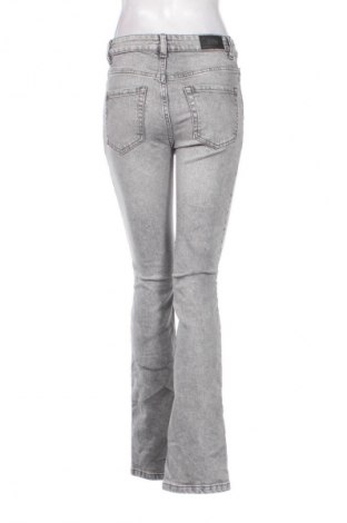 Blugi de femei Stradivarius, Mărime S, Culoare Gri, Preț 77,17 Lei