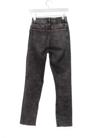 Damen Jeans Stradivarius, Größe XS, Farbe Schwarz, Preis € 14,83