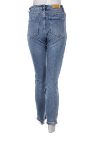 Dámske džínsy  Stradivarius, Veľkosť S, Farba Modrá, Cena  14,83 €