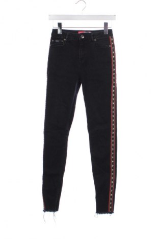 Damen Jeans Superdry, Größe S, Farbe Grau, Preis € 26,09