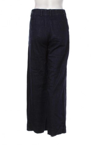 Дамски дънки Uniqlo, Размер M, Цвят Син, Цена 41,99 лв.