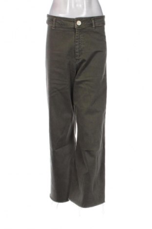 Blugi de femei Zara, Mărime M, Culoare Verde, Preț 71,05 Lei