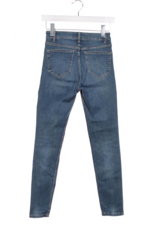 Blugi de femei Zara, Mărime XS, Culoare Albastru, Preț 25,00 Lei
