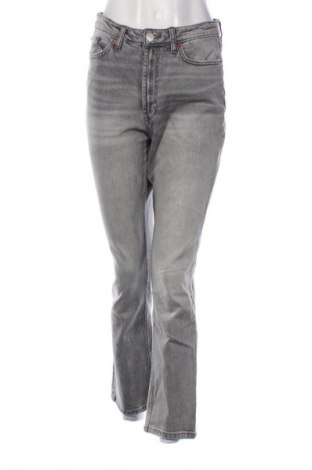 Damskie jeansy Zara, Rozmiar M, Kolor Szary, Cena 71,91 zł