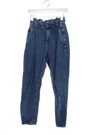 Дамски дънки Zara, Размер XXS, Цвят Син, Цена 26,98 лв.