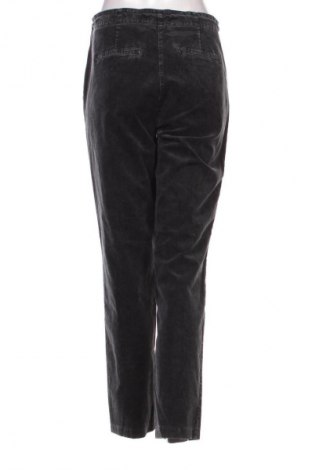 Damen Cordhose Brax, Größe M, Farbe Grau, Preis € 47,99