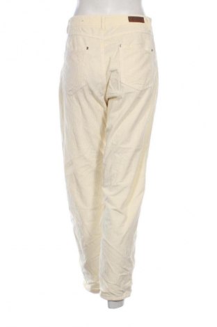 Damskie sztruksy United Colors Of Benetton, Rozmiar S, Kolor ecru, Cena 157,99 zł