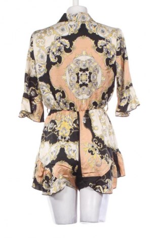 Kurzer Damenoverall Boohoo, Größe M, Farbe Mehrfarbig, Preis € 12,99
