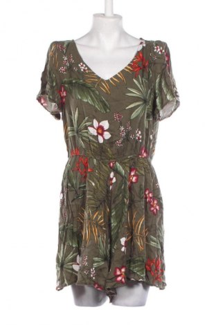 Kurzer Damenoverall ONLY, Größe M, Farbe Mehrfarbig, Preis 14,99 €
